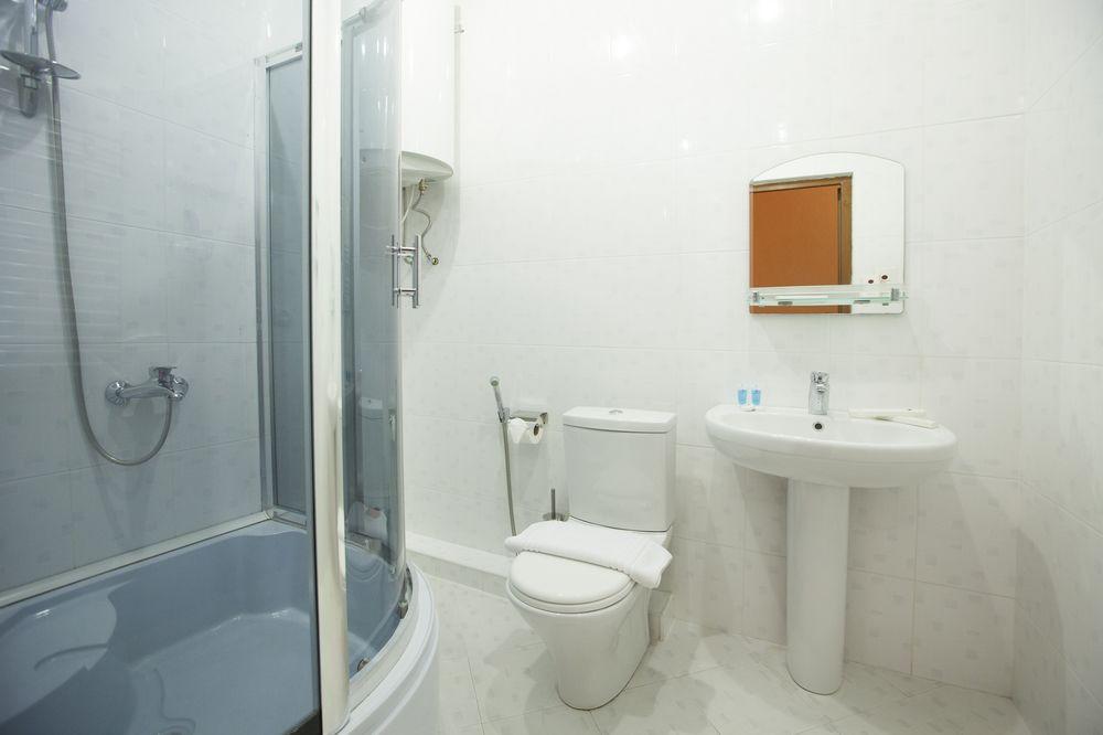 Astoria Hotel Tbilisi Eksteriør bilde