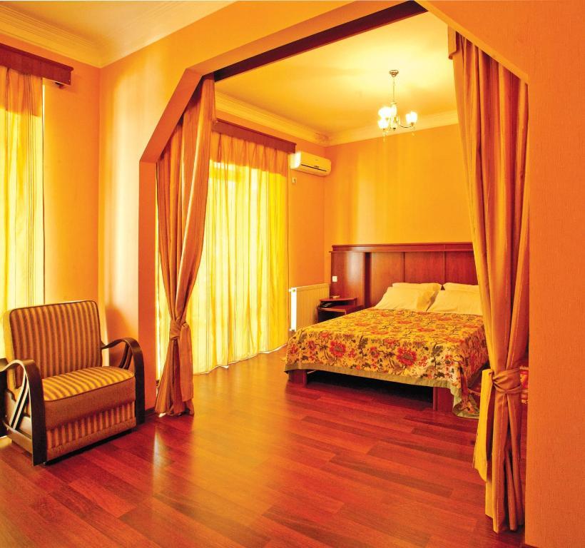 Astoria Hotel Tbilisi Rom bilde