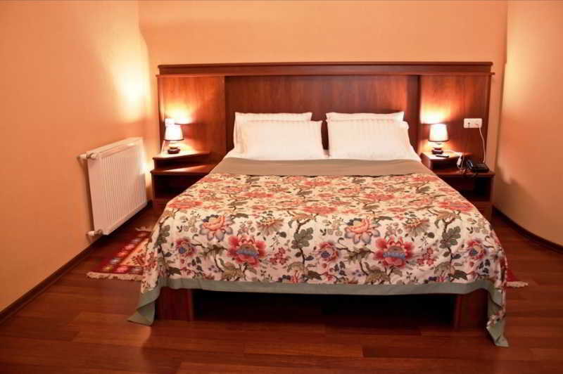 Astoria Hotel Tbilisi Eksteriør bilde